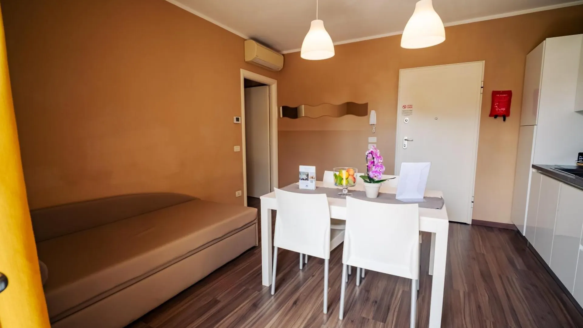 ** Aparthotel Acqua Resorts Sirmione Italien